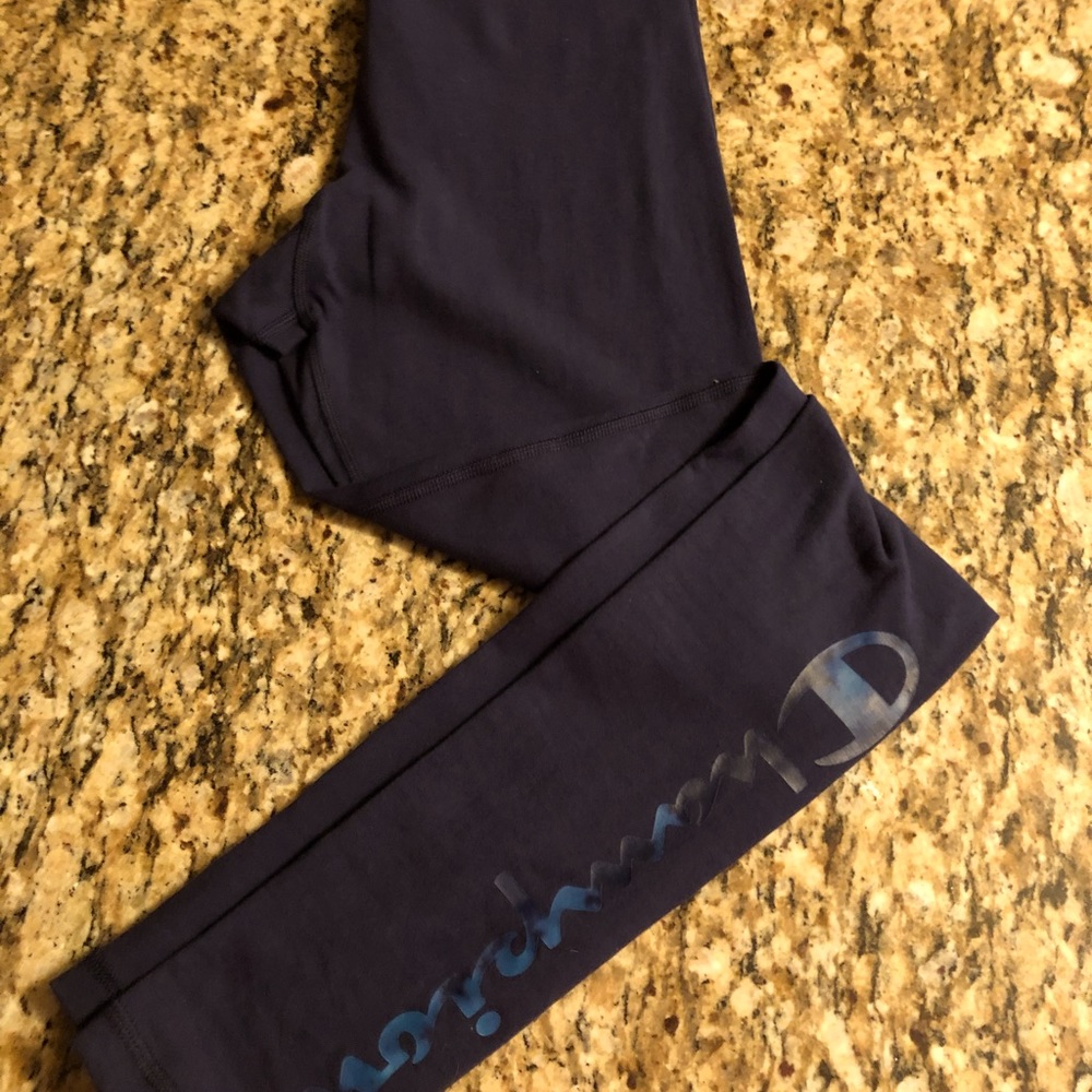 Champion Authentic Athleticwear Size Medium